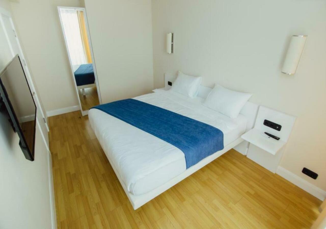 Aparthotel Orbi City Sea View Batumi Exteriér fotografie