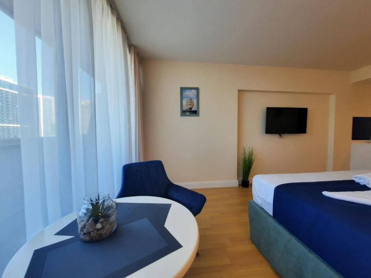 Aparthotel Orbi City Sea View Batumi Exteriér fotografie